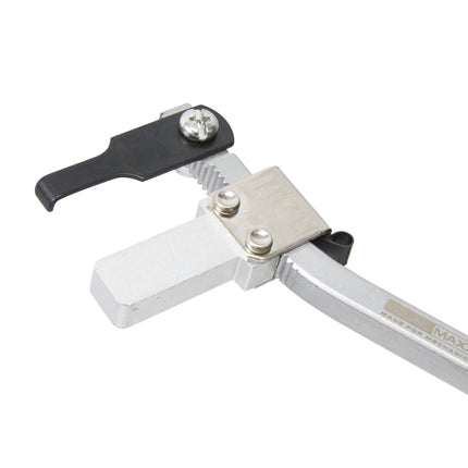 Professionele Keerringtrekker (Wellendichtring-Auszieher) – Speciaal gereedschap voor een 100% schadevrije demontage van oliekeerringen en simmerringen.